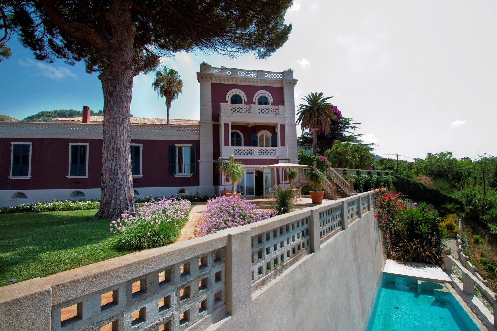 Villa Paola Тропея Экстерьер фото